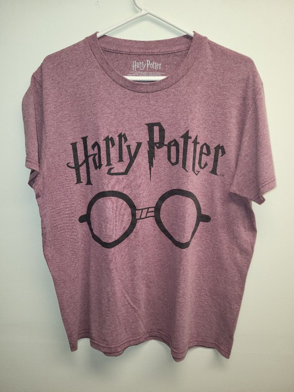 Harry Potter Graphic T-Shirt Size L Burgundy Maroon Hogwarts Wizard Tee